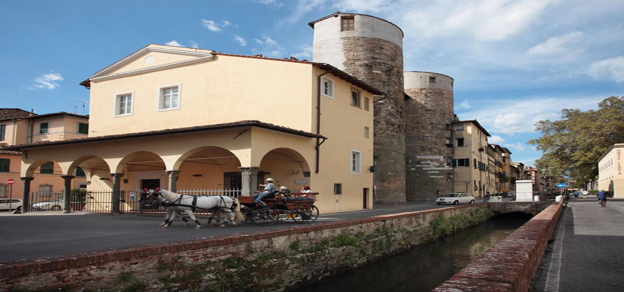 Hotel Ilaria Lucca Exterior foto